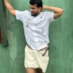 Kalidas Jayaram Instagram – Waiting for that onam sadhya be like 🥘 🍱 🍲