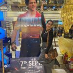 Kamya Punjabi Instagram - Apne Pathaan ki Jawan film aayi hai and i cant keep calm 🤩🥳 #jawan #pathan #srk @iamsrk @iridhidogra i m so so so proud of you 🫶
