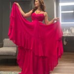 Kangna Sharma Instagram – Leave a Little sparkle wherever you go ❤️

Beautiful designer collection by – @kamli_fashion 
Management by – @rhitikgandhi__