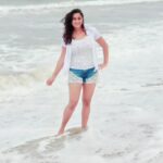 Kaniha Instagram - Life is a Beach, Gotta find your wave!! 🦀♋️🦀♋️ #beach #water #oceanlover #cancerian
