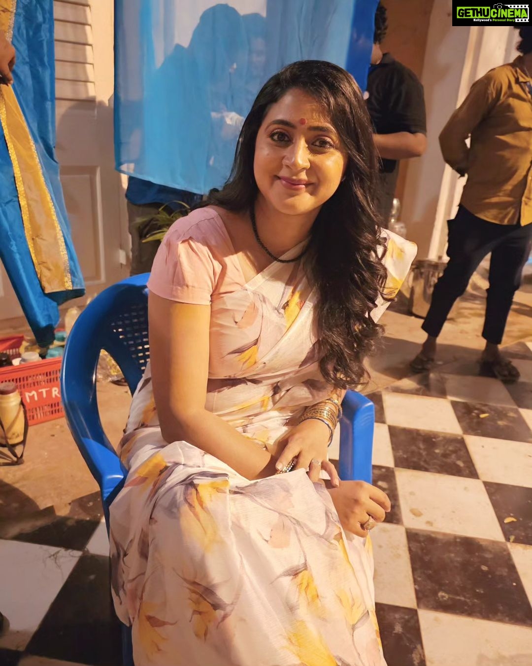 Kaniha Instagram - Different roles....different looks... Doing what I love!! Always grateful for the opportunities that have come and keep coming my way. #work #actorslife #shootdiaries #onelife #dowhatyoulove Chennai, India
