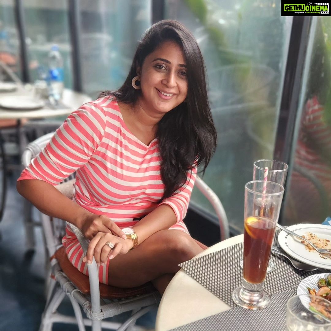Kaniha Instagram - Apparently when you get clicked by someone you love You glow differently ❤️