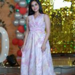 Kanmani Manoharan Instagram – #kanmanimanoharan✨ 

Every girl is beautiful .when we wear pink dress ❤️

Outfit @vkfashion2018 

Beautiful shots @sathyaphotography3 

#kanmanimanoharan✨ #television #zee #zeetamil #actress #model #appa #bday #turns60 #celebration #love #joy #peaceout