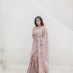 Kanmani Manoharan Instagram - #kanmanimanoharan✨ Styled by @indu_ig Photography @crearebyps @parvathamsuhasphotography MUAH @abhirami_mua Jewelry @fineshinejewels Saree @gsensemble_official Blouse @vkfashion2018