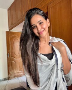 Kanmani Manoharan Instagram - #kanmanimanoharan✨ #keepshining