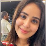 Kanmani Manoharan Instagram - #kanmanimanoharan✨ #selfietime 🤳