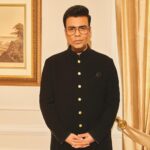 Karan Johar Instagram - Humbled…Honoured and just so Happy to receive the prestigious national award, the SPECIAL JURY AWARD for SHERSHAAH…. In @manishmalhotra05 styled by @ekalakhani 📷 @sheldon.santos