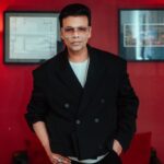 Karan Johar Instagram - Thank you @goldhouseco for inviting me to be in conversation with the incredibly talented designer, cultural commentator and my dearest friend @troublewithprabal the comfort we shared was reflective in our conversation… from my insecurities and anxieties to my celebrations and joy… it felt both cathartic and satisfying…. A huge shout out to the warm and absolutely wonderful audience…. Grateful for the love …..🙏🙏🙏🙏🙏 Gold House: @goldhouseco, @hibairshad Photography: @yeahokayali Videography: @_siv Venue: @nyuskirball Tabla & Dhol: @nihalsinghlive Dancing: @rohitgijare Jhumkas: @blossomboxjewelry