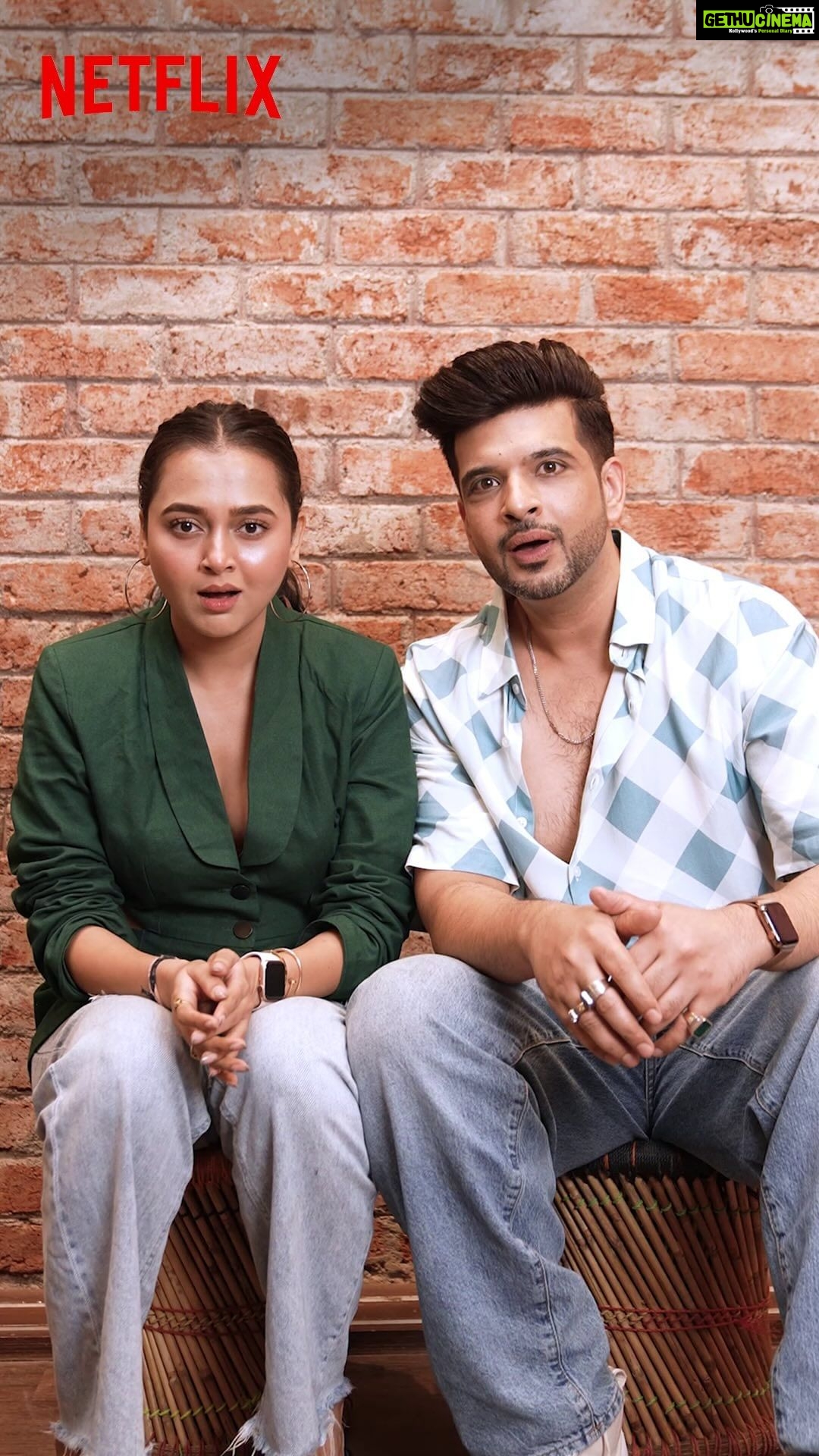 Karan Kundrra Instagram - Hum bhi chahte hain ki iss jodi ke PDA ko kabhi kisi ki nazar na lage! 🫰🧿 #GunsAndGulaabs, now streaming only on Netflix! 🍿 #GunsAndGulaabsOnNetflix @rajanddk @rajkummar_rao @dqsalmaan @gouravadarsh @tjbhanu @gulshandevaiah78 @iamsumankumar @sumitaroraa @shreyadhan13 @poojagor @vipin.sta @thisisnilesdivekar @iammanujsharma @goutamsharmaa191 @gouravsharmaa191 @tanishqchaudhary_ @krishrao_official @suhanisethi_ @araham.sawant @d2r_films @Amanpant02 #SatishKaushik