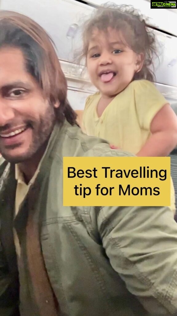 Karanvir Bohra Instagram - Fantastic Travelling tip … for full blog #linkinbio P.S. here I’m trying to make my blog, I should have put a camera on Jija…. She is making her own vlog… non stop cross talking 🙈🤷🏼‍♂️