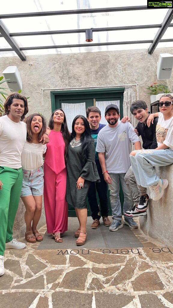 Karanvir Bohra Instagram - Behind the scenes of our last day…. Full video on my bio…. We just couldn’t stop laughing crying… so many emotions on the last day