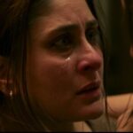 Kareena Kapoor Instagram - Meet Maya D’Souza, she’s not your typical next-door-neighbour 🚪 #JaaneJaan premieres 21 September only on Netflix! #JaaneJaanOnNetflix @kareenakapoorkhan @jaideepahlawat @itsvijayvarma @SujoyGhoshOfficial @jayshewakramani @akshaipuri #ThomasKim #AvikMukhopadhyay @gauravbose_vermillion @12thstreetentertainment_film @nlfilms.india @krosspictures @saregama_official