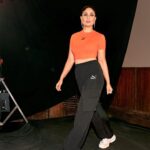 Kareena Kapoor Instagram - Steppin’ into the spotlight like 🔦👟 @pumaindia Click the link in bio to check out my favourite styles or visit PUMA.com, App & Stores. #PUMAxKKK #Ad