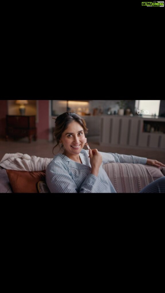 Kareena Kapoor Instagram - To me, beauty is all about hitting that pause button, prioritising my mental and physical wellbeing, and indulging in my self-care routine. It’s like unwrapping the best version of myself, bit by bit.🥰 It’s about falling in love with every ‘you’. Here’s presenting @tirabeauty #ForEveryYou #Ad