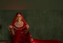 Kareena Kapoor Instagram - Repost… ❤️ @houseofmasaba . . . "Kareena is timeless and I wanted a timeless face for this campaign. She owns herself with utmost confidence in every stage of her life or career; and this association pays homage to brides who embody strength, independence, and individuality. This campaign is a letter of thanks and appreciation from me to Kareena " - Masaba @masabagupta