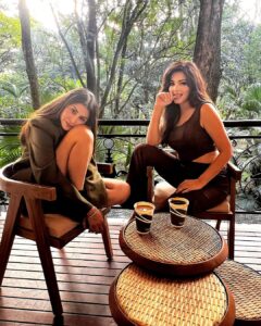 Karishma Kotak Instagram - The perfect blend ☕️ @thirdwavecoffeeindia #ad 🧿