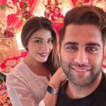 Karishma Kotak Instagram - Friends that pray together stay together #ganpatibappamorya @rajivadatia