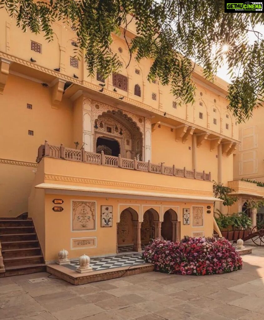 Karishma Kotak Instagram - Jaipur for a min ♾ #incredibleindia Jaipur, India