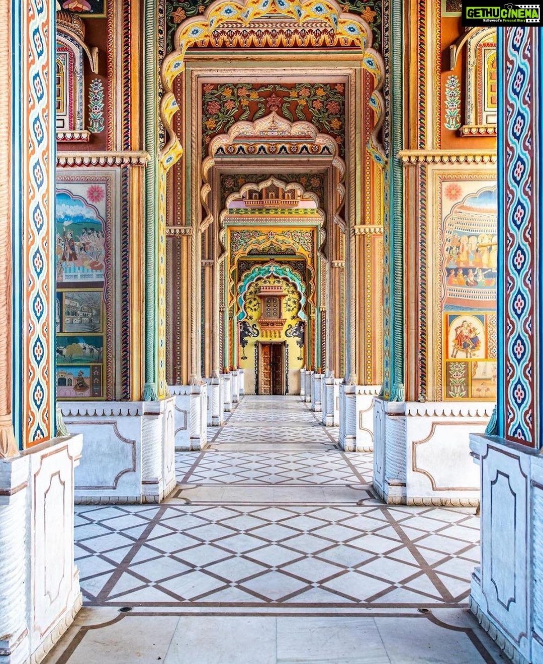 Karishma Kotak Instagram - Jaipur for a min ♾️ #incredibleindia Jaipur, India