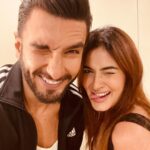 Karishma Sharma Instagram - Shooting with @ranveersingh 🔥 Gonna be a blast 🤩 Stay tuned for something cool 😁