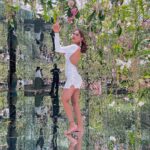 Karishma Sharma Instagram - Sweet as sugar cold as ice, hurt me once I'll break you twice ☺️ teamLab Planets TOKYO / チームラボプラネッツ
