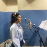 Karishma Sharma Instagram – Sunday working day, gives you monday Motivation. 
I am extremely grateful 💙🧿💙