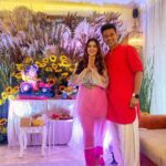 Karishma Sharma Instagram - Ganesh Chaturthi, a time for modaks, music, and merriment! 🥮🎶 #GaneshChaturthi2023 #celebrationtime Outfit by @pallavijaipur