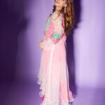 Karishma Sharma Instagram - Happy Ganesh Chaturthi to you and your loved ones. Keep your pets safe and sound❤️🙏 Outfit @pallavijaipur 📷 @akshayphotoartist Hair @arifayadav_make_you_gorgeous 💄 @makeupbykhushikhivishra