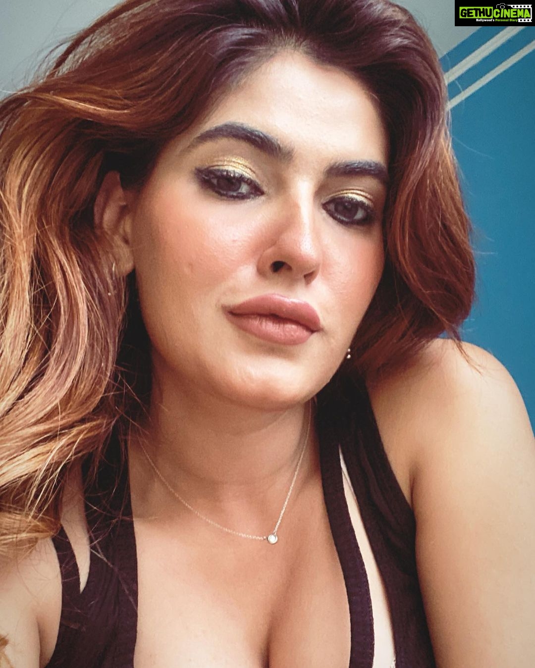 Karishma Sharma Instagram - Random photos I clicked the other day after trying on some new kinda makeup haha ππ«Άπ»