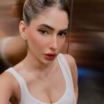 Karishma Sharma Instagram - Random photos I clicked the other day after trying on some new kinda makeup haha 😍🫶🏻