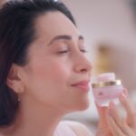 Karisma Kapoor Instagram - I start my mornings with a spoonful of ghee. And now, thanks to @shankaranaturalsindia Gheesutra Face Emulsion, my skin feels nourished from within 💖 Made with Shata Dhauta Ghrita i.e. 100x washed A2 Ghee, this incredible elixir is now a part of my skincare ritual. Light and ultra hydrating, it helps me #radiateconfidence every day. You can try it too! Check out Shankara’s entire skincare range on shankara.in #KarismaXShankara #KarismaGheesutraRitual #KarismaRadiatesConfidence #ComfortInYourSkin #ShankaraTurns6 #Gheesutra #ShataDhautaGhrita #TheShankaraPromise