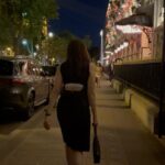 Karisma Kapoor Instagram - An evening in Paris ❤️ #birthdayweekend #grateful
