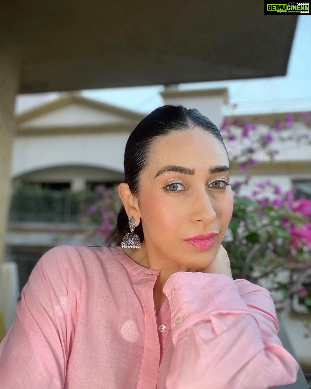 Karisma Kapoor Instagram - Blush Crush 🌸🌸🌸💕