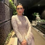 Karisma Kapoor Instagram - Be ur own kind of Sparkle 💎✨ #eventdiaries #glitterandsparkle New Delhi