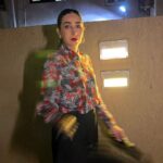 Karisma Kapoor Instagram - What’s ur plan tonight ? 🌚 #fridaynight