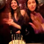 Karisma Kapoor Instagram - Happy 18th birthday to my baby girl 💜❤️💜❤️ #mamasworld🌎