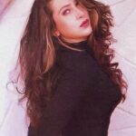 Karisma Kapoor Instagram – 90’s baby 🤎
What’s ur 90’s jam ? 🎶

#flashbackfriday #90smusic #crazytimes #memories