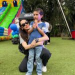 Karisma Kapoor Instagram - Happy birthday to our jaan Tim Tim 💙🥳❤️🤗💙 Big boy now 🙌🏼🍦🍭🍫🎂 #birthdaylove #familytime #lolomalovestaimur