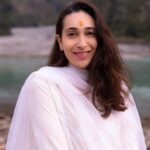 Karisma Kapoor Instagram – The beauty of the mountains 🙏🏼🌄💫