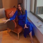 Karisma Kapoor Instagram – Sunday shoot got me like 🙌🏼🙂🙃😅🧜🏼‍♀️

#mygirls #behindthescenes🎬