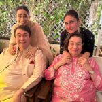 Karisma Kapoor Instagram - Love and Light 🙏🏼🪔✨🧡