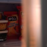 Karisma Kapoor Instagram - Freezer mein McCain hoga, toh ghar mein Taste ka Karishma hoga… aur yeh Karisma bhi hogi 💁🏻‍♀️ I am super excited to meet you guys in person! Stock up on McCain packs in your freezer right away and participate to meet me.🍟😊 Visit @mccainfoods_india to know more 😁 #McCain #FreezerMeinMcCainGharMeinKarishma #FreezerStories