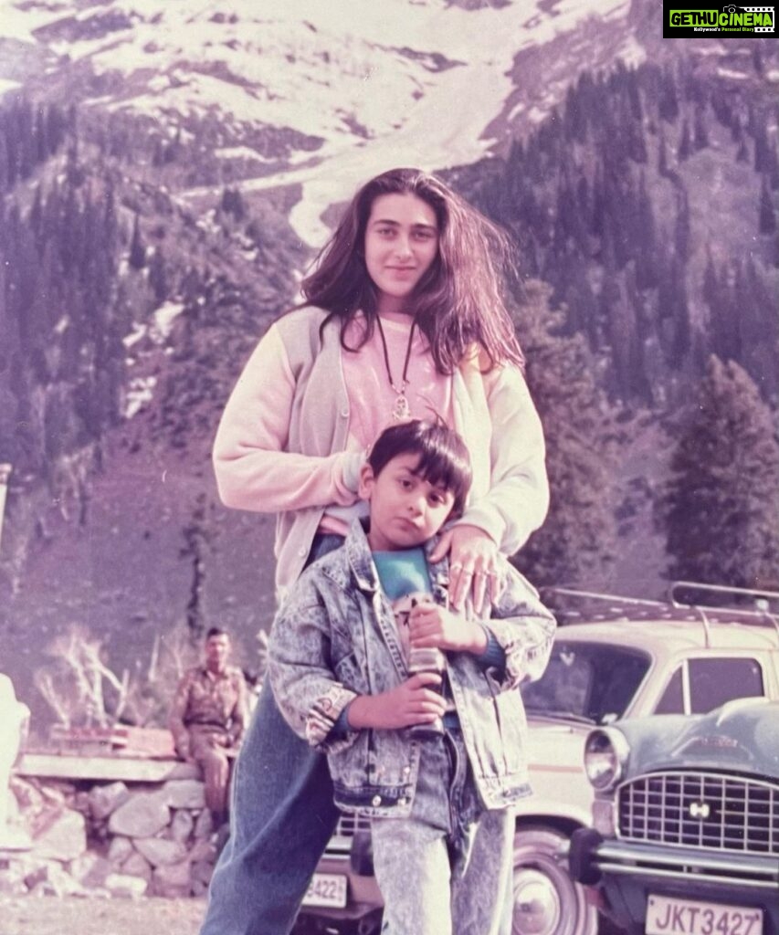 Karisma Kapoor Instagram - Two very special Kapoor's were born today!❤️ One who's soon to be a dad 💫 And the other one who has the kindest heart ✨ Happy Birthday Rima Aunty and Happy 40th Ranbir ❤️🎉🤗 #familylove
