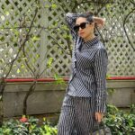 Karisma Kapoor Instagram - Stripe it ☑️