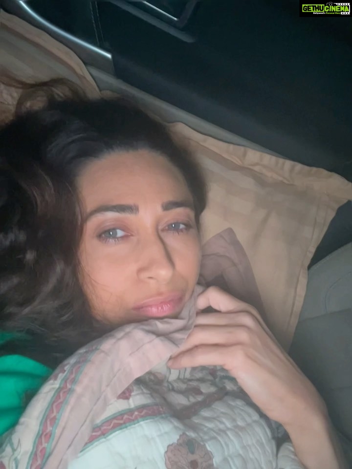 Karisma Kapoor Instagram - Pack up = Nap time 💤🚘 #currentmood #shootlife