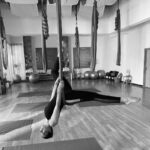 Karisma Kapoor Instagram - When in doubt, stretch it out 🖤 #internationalyogaday🧘🏻‍♀️