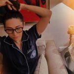Karisma Kapoor Instagram - Back to basics 🤓 #thehomelife