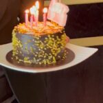 Karisma Kapoor Instagram – Fam – Jam ❤️🙌🏼🎂

#familytime #onlylove #birthday