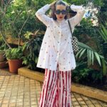 Karisma Kapoor Instagram – Weekend in a jiffy ⏩

#summertime