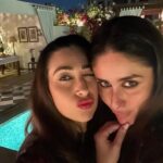Karisma Kapoor Instagram - Missing the sis 👯‍♀️🖤